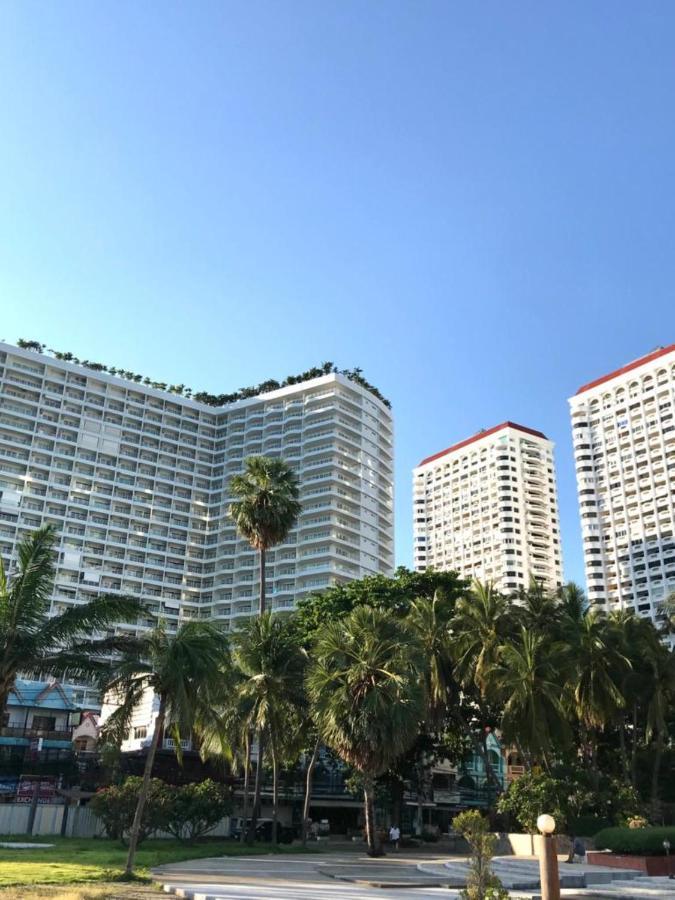 View Talay Condominium By Vlad Property Патая Екстериор снимка