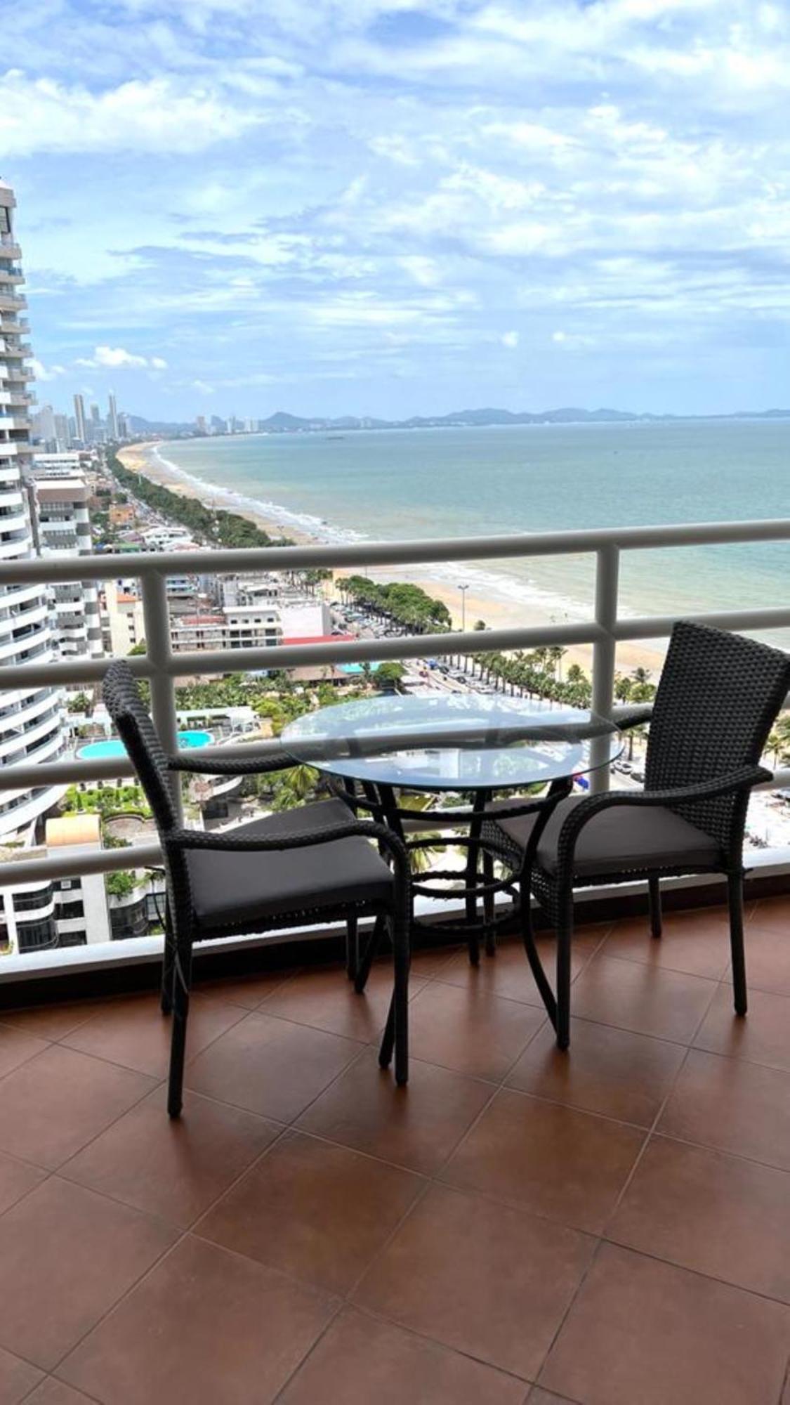 View Talay Condominium By Vlad Property Патая Екстериор снимка
