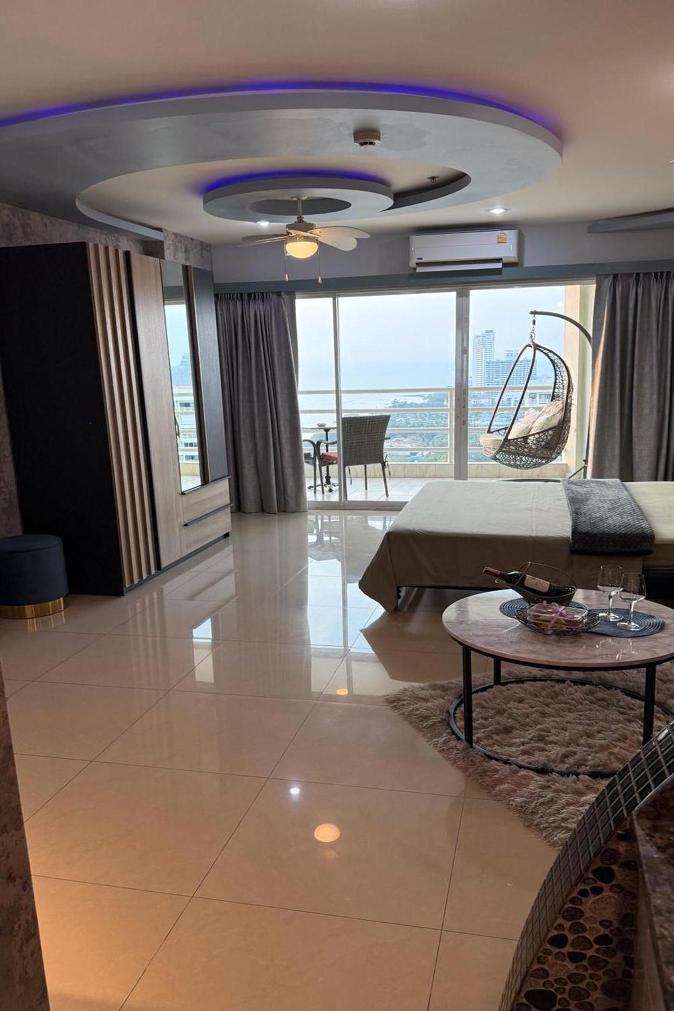 View Talay Condominium By Vlad Property Патая Екстериор снимка