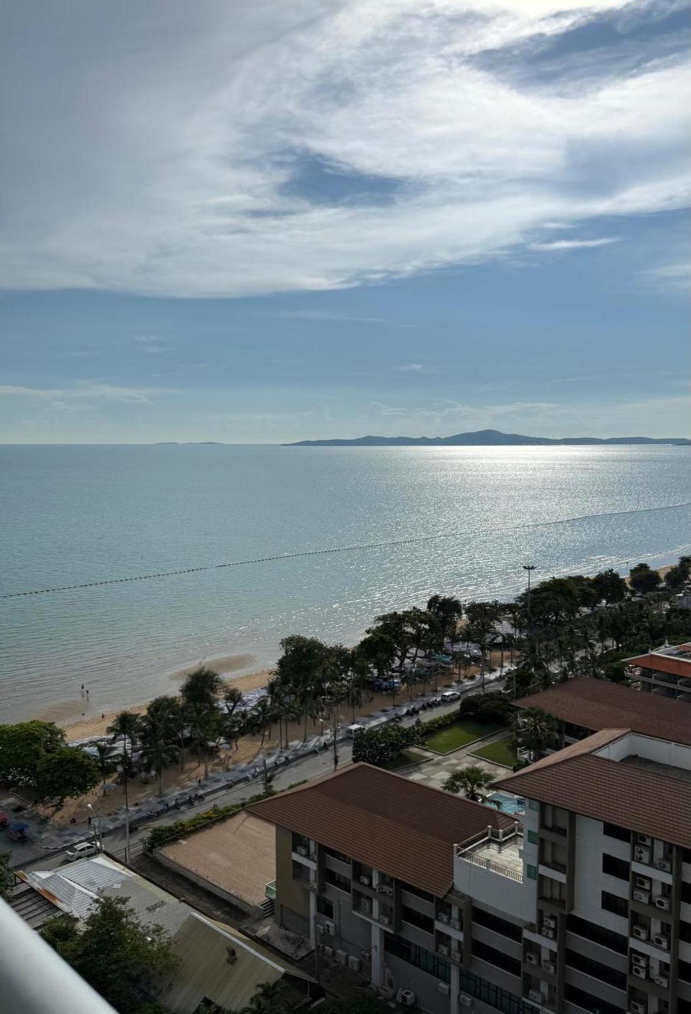 View Talay Condominium By Vlad Property Патая Екстериор снимка